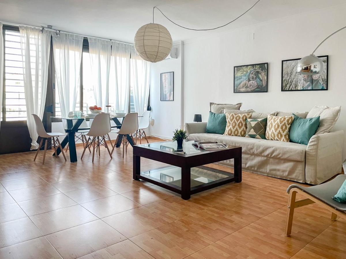 Amplio Apartamento En Pleno Corazon De Alicante Exterior photo